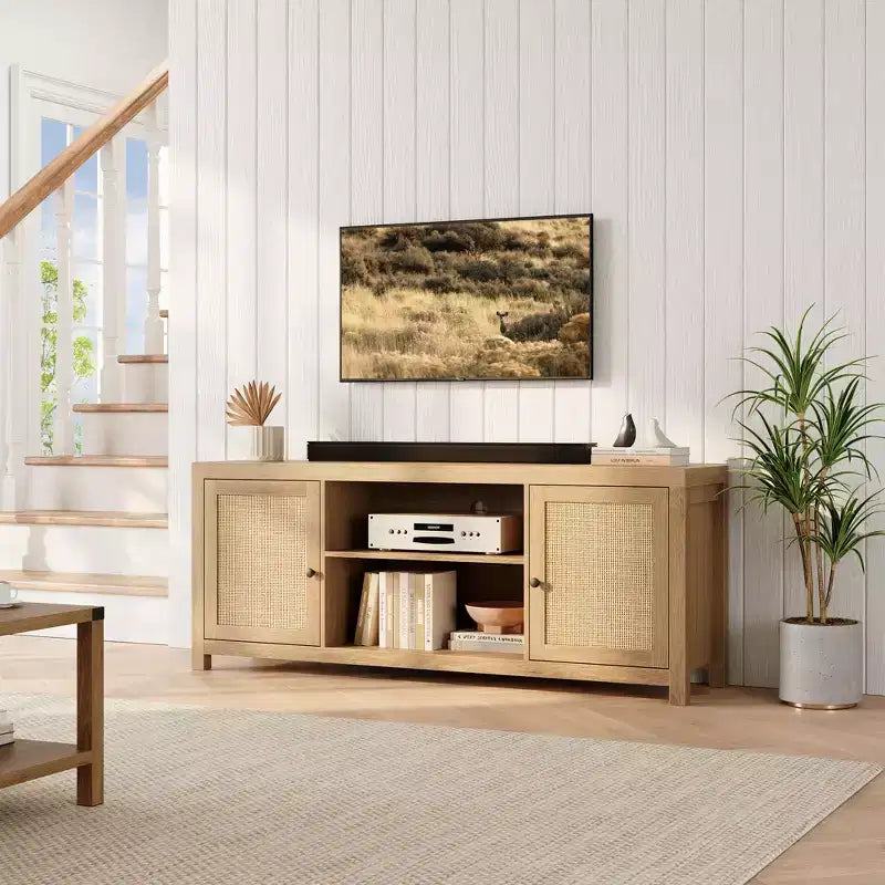 Meuble TV, Meuble TV de style ferme avec 2 portes en rotin naturel et étagères réglables en hauteur, Console TV multimédia pour salon ou chambre à coucher