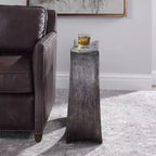 Table d'appoint industrielle antique en argent, 24 x 8 1/2, avec cadre sculptural pour salon, chambre à coucher, chevet, entrée