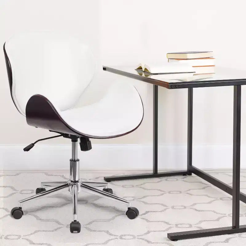 Chaise de bureau de conférence mi-dossier en bois avec siège en similicuir