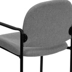 Chaise de réception latérale empilable en acier avec accoudoirs, modèle Confort